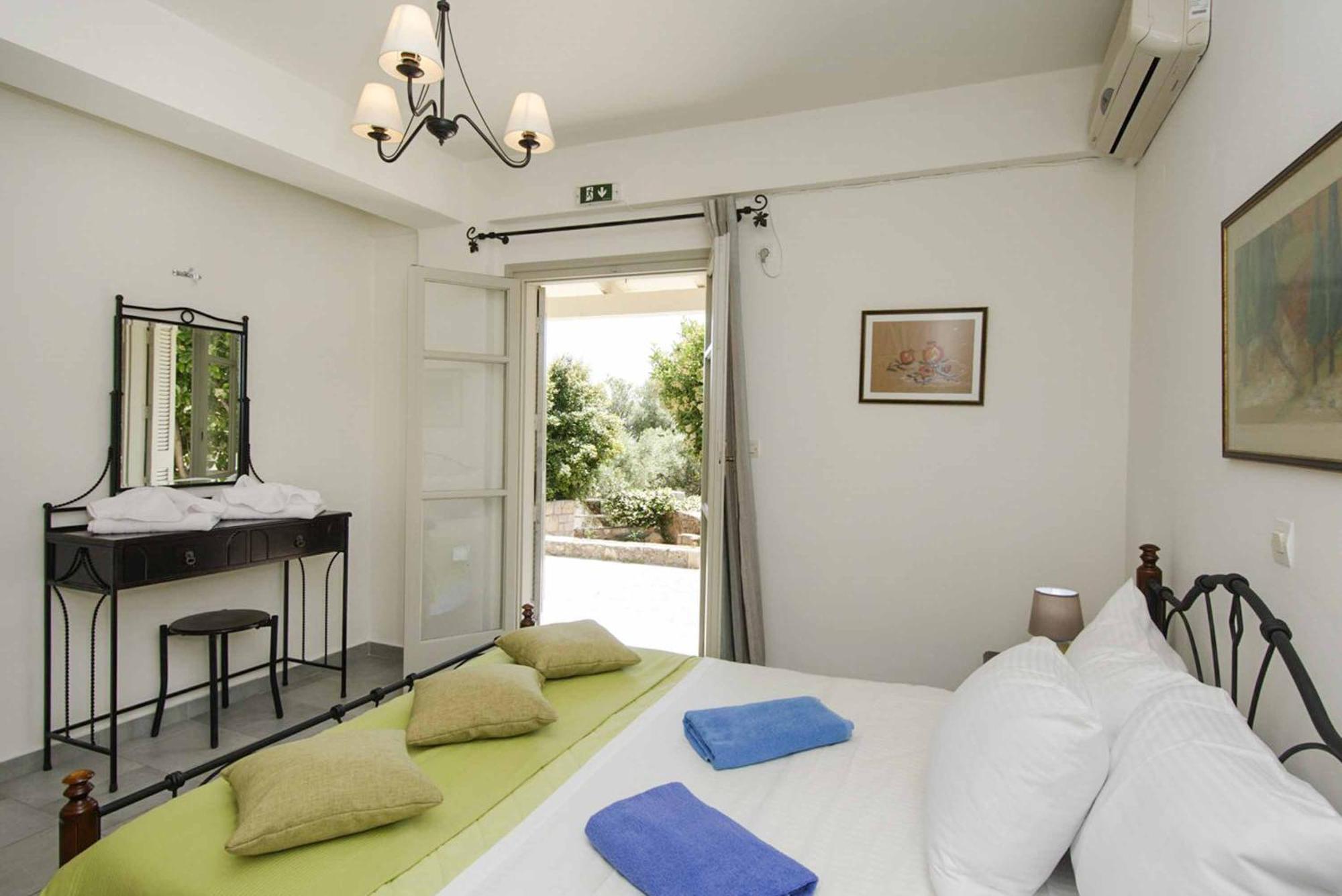 Villa Levanda Elia Pyrgos Extérieur photo
